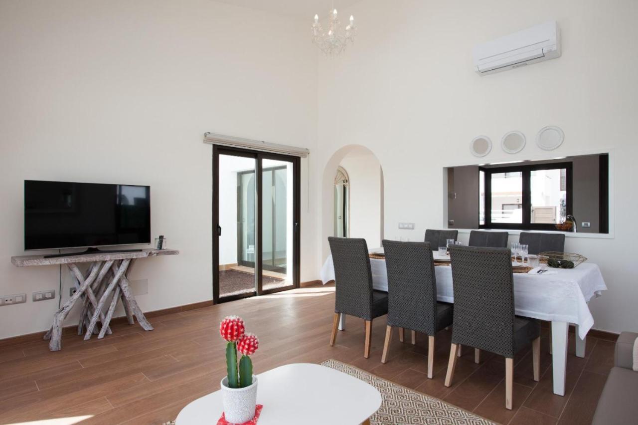 Villa Diamante 2 Golf Private Pool Caleta De Fuste By Holidays Home Buitenkant foto